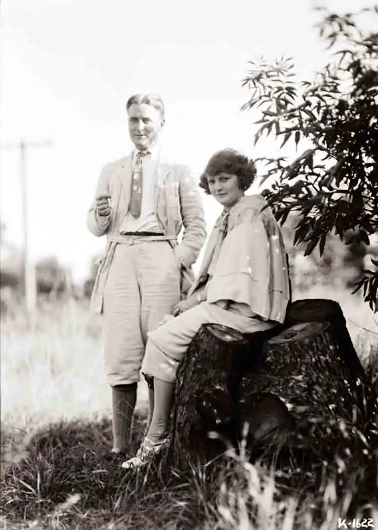 F. Scott Fitzgerald and Zelda Fitzgerald photograph 1921