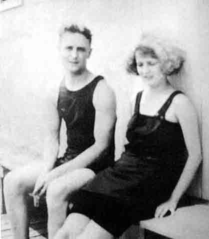 F. Scott Fitzgerald and Zelda Fitzgerald photograph 1922